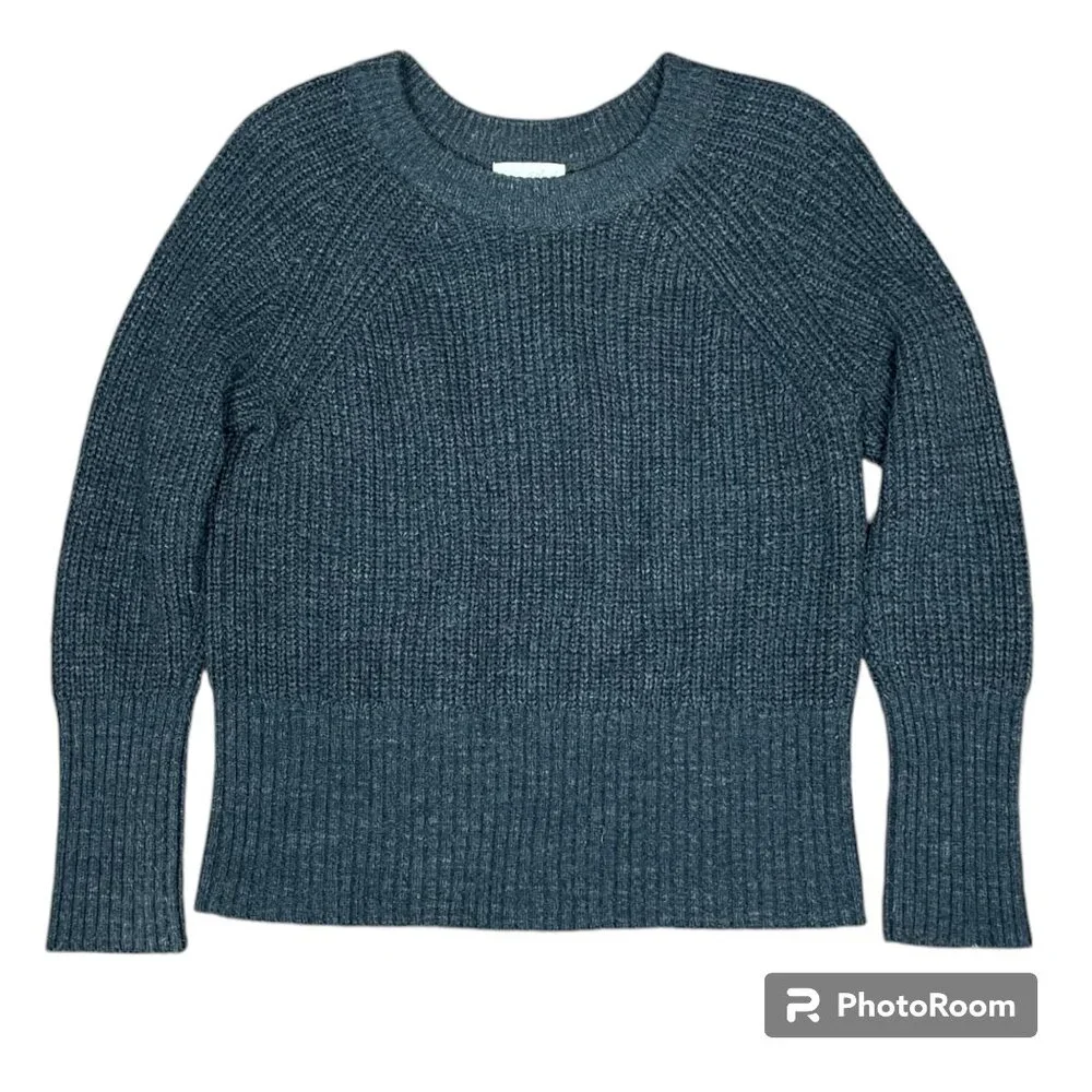 Raglan-Style Crew Neck Cable Knit‎ Sweater Dark Gray | Size M
